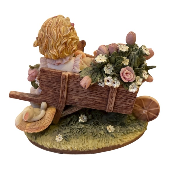 VINTAGE ENESCO LAURA'S ATTIC BY KAREN HAHN COUNTRY WAGON FLORAL & CHILD FIGURINE - Picture 2 of 8